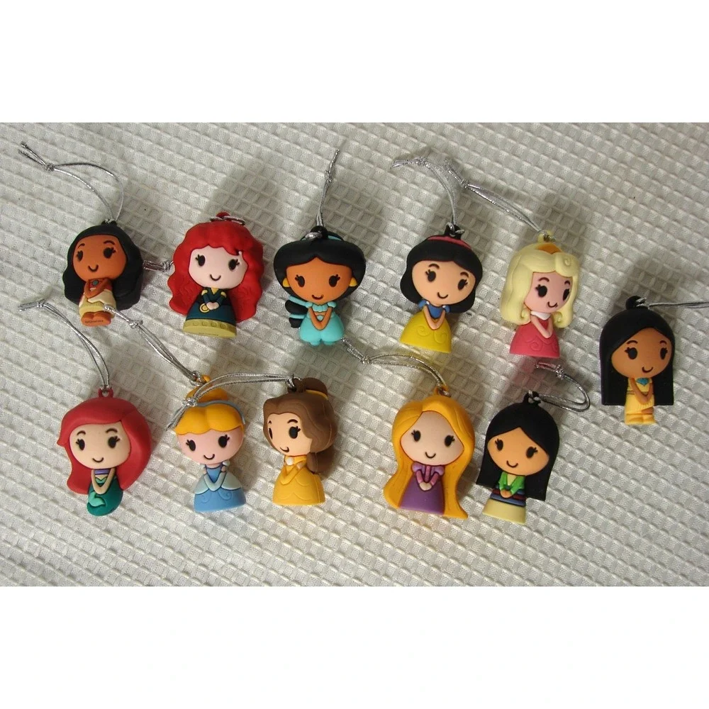 Hallmark 11 Mini Christmas Tree Ornaments Disney Princess Countdown Calendar Set